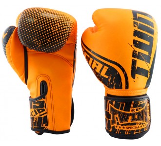 Боксерские перчатки Twins Special с рисунком (FBGVS12-TW7 black/orange)